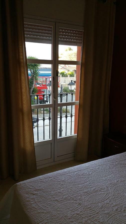 Sotel Valle Guadiaro Pueblo Nuevo de Guadiaro Zewnętrze zdjęcie